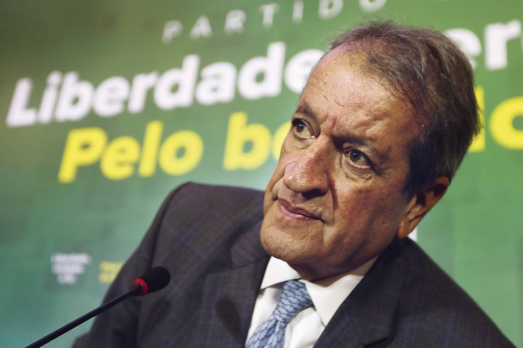 SPC313791.JPG ERROS - Valdemar: contestou a vitória de Lula e saudou manifestações por golpe -