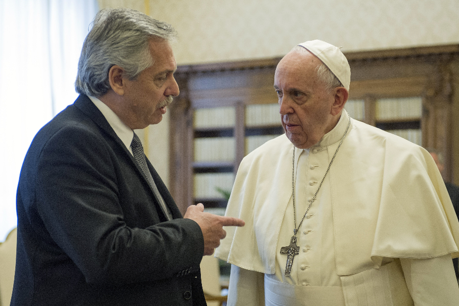Alberto Fernández e Papa Francisco //