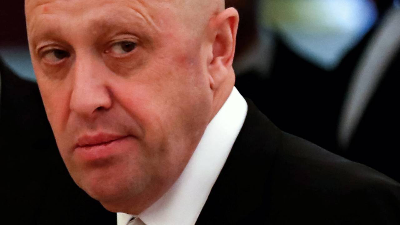 This picture taken on July 4, 2017 shows Russian businessman Yevgeny Prigozhin prior to a meeting with business leaders held by Russian and Chinese presidents at the Kremlin in Moscow. (Photo by Sergei ILNITSKY / POOL / AFP)