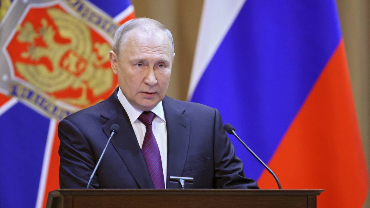 Russian President Vladimir Putin gives a speech during a meeting of the Federal Security Service (FSB) Board in Moscow on February 28, 2023. (Photo by Gavriil GRIGOROV / SPUTNIK / AFP)