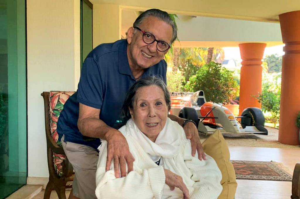 GALVAO BUENO-MAE-2021-Mildred dos Santos09.jpg https://www.facebook.com/photo.php?fbid=324997345646738&set=pb.100044094263490.-2207520000.&type=3&locale=pt_BR