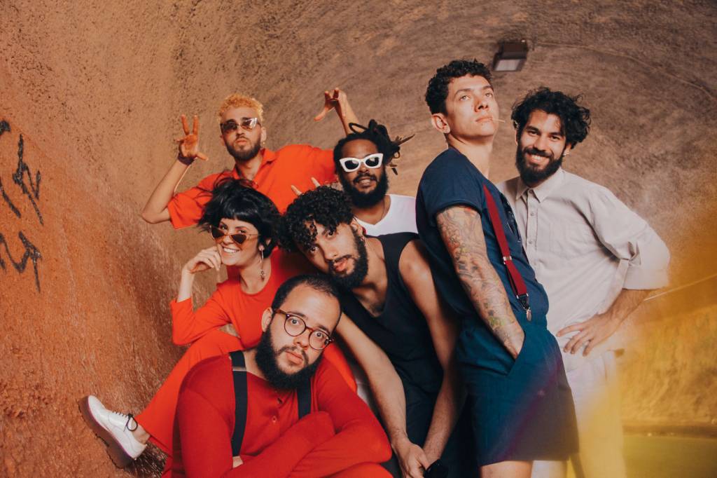 LAMPARINA 01.jpg HIT - Lamparina: mistura de forró, funk e rock que os colocou na trilha de novela -