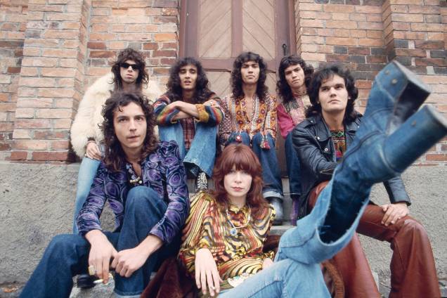 Rita Lee com os integrantes da banda Os Mutantes - Rita Lee com os integrantes da banda Os Mutantes -