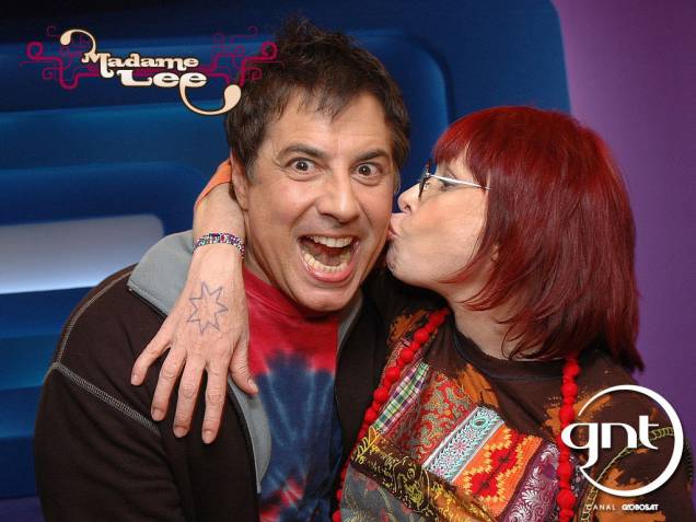 Rita Lee e Roberto de Carvalho no programa de TV "Madame Lee", do canal GNT, em 2006 - Rita Lee e Roberto de Carvalho no programa de TV "Madame Lee", do canal GNT, em 2006 -