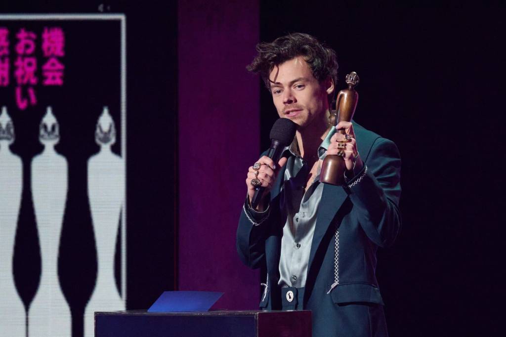 Prêmio musical queria celebrar o gênero neutro – e virou festa de machos