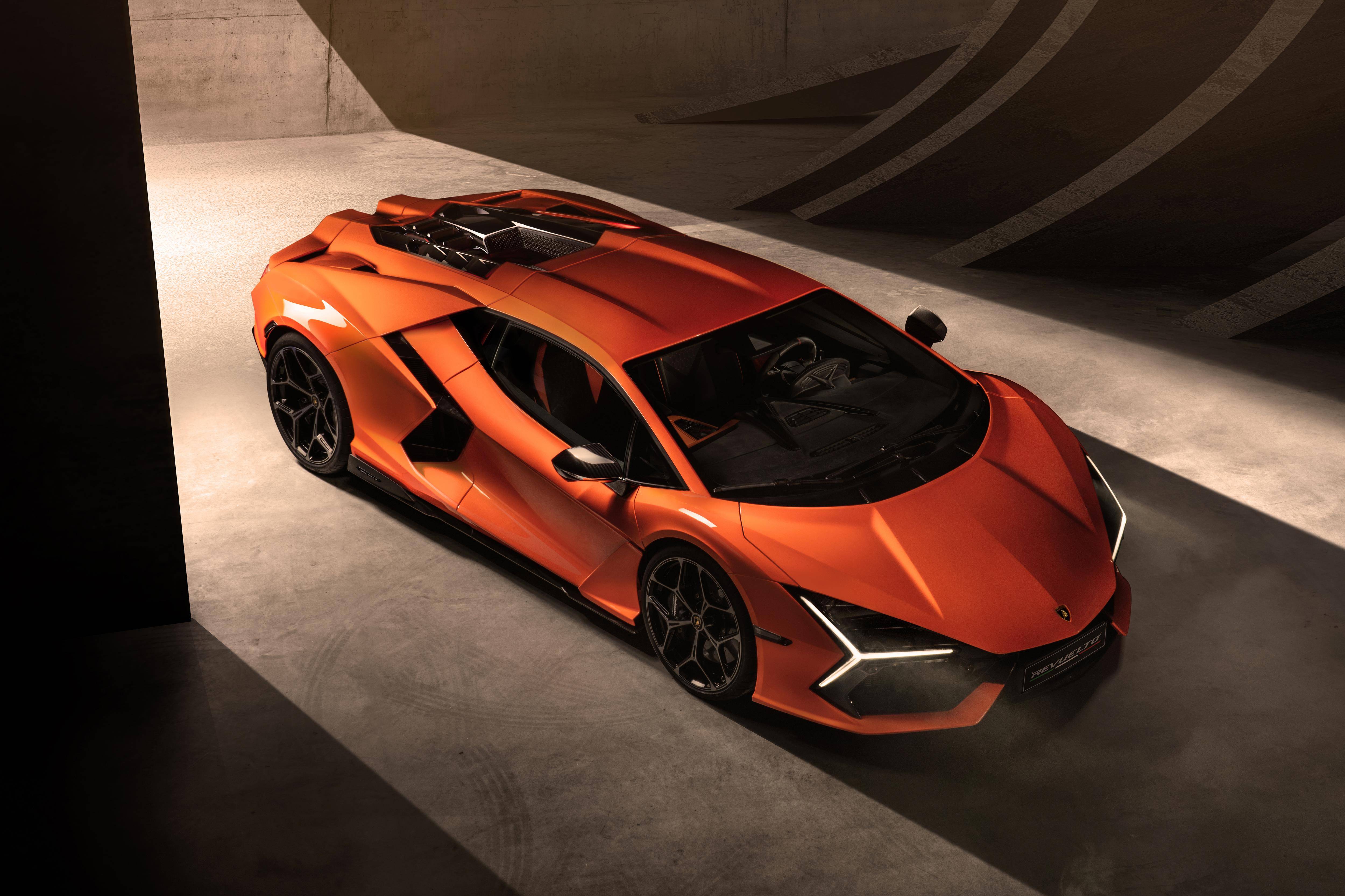 Lamborghini Revuelto: substituto do Aventador é o mais rápido da história