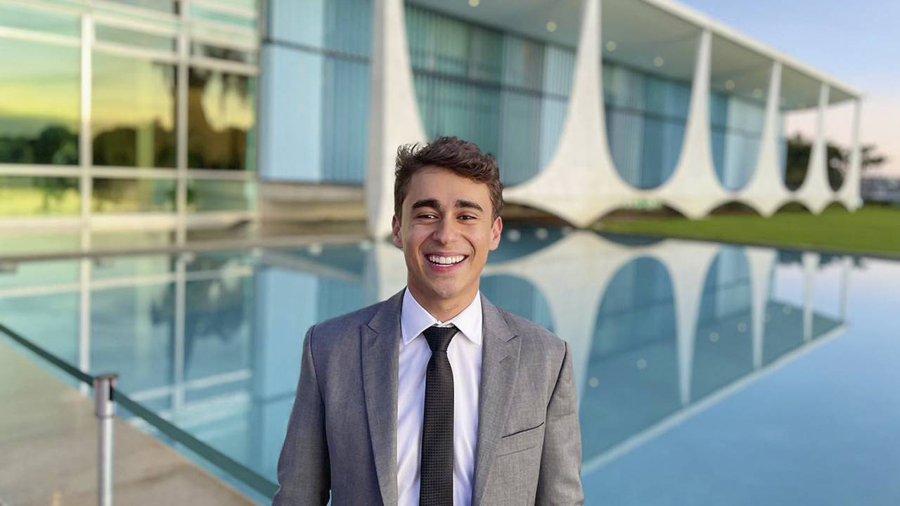 GAROTO-PROPAGANDA - Nikolas, 26 anos: admirador de Bolsonaro, fenômeno nas redes sociais e muitas polêmicas