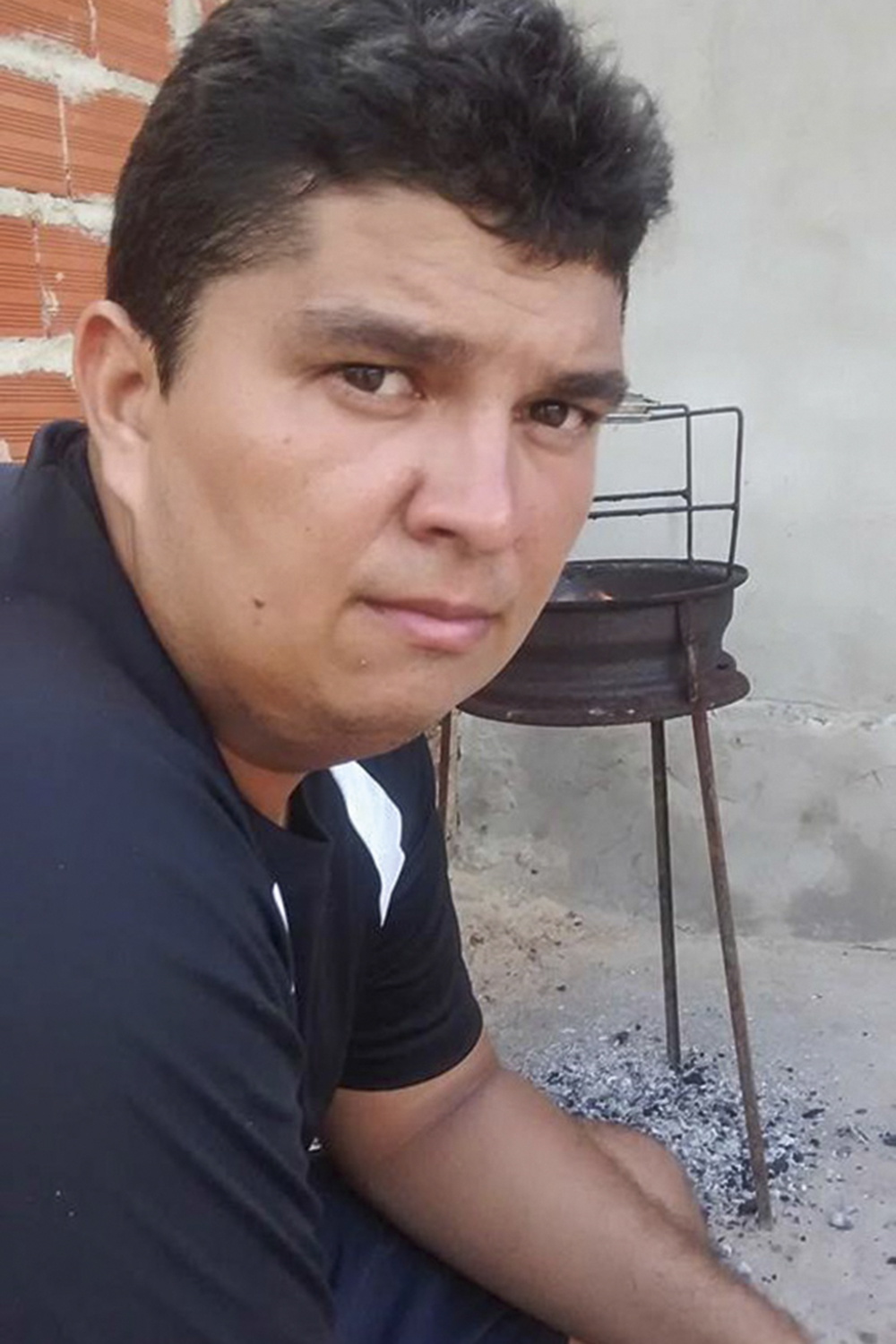 TRAFICANTE-RAMON-SANTIAGO-MATOS-NASCIMENTO-2015-b.jpg NA CADEIA - Ramon Santiago: salário de 9 000 e expediente na penitenciária