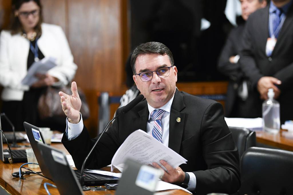 FLAVIO-BOLSONARO-2023-87.jpg POSTULANTE - Flávio: filho Zero Um de Bolsonaro, o senador é cogitado para primeiro teste majoritário do clã após 2022