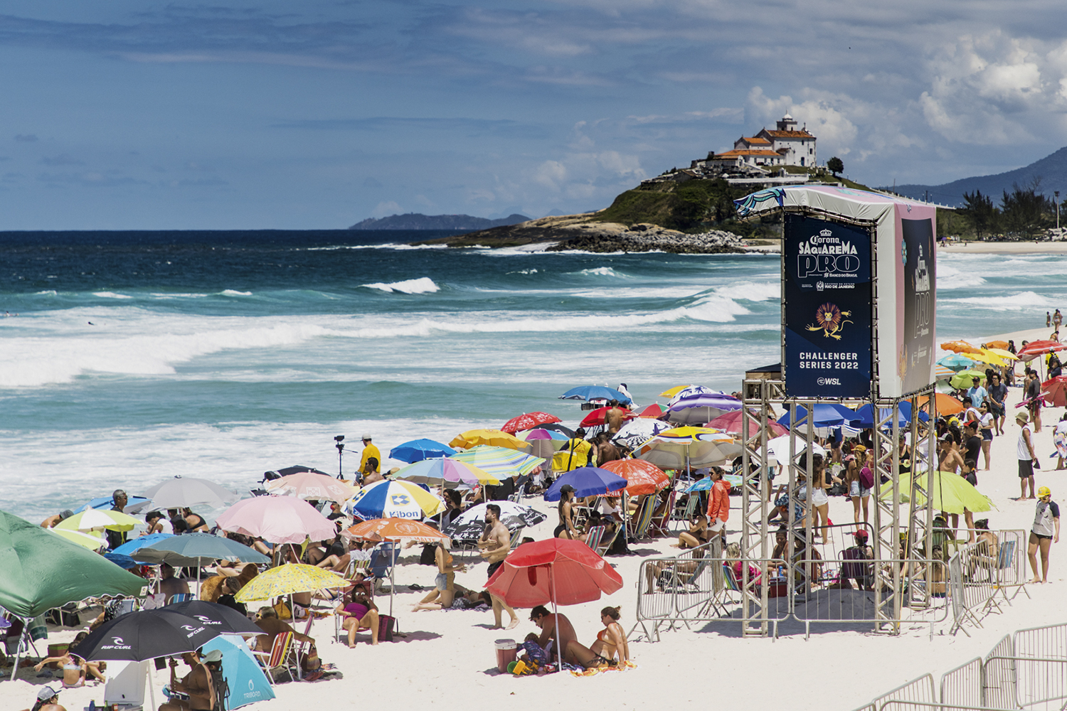 MAR&Eacute; A FAVOR -&ensp;Etapa da Liga Mundial de Surfe: investimento em atletas