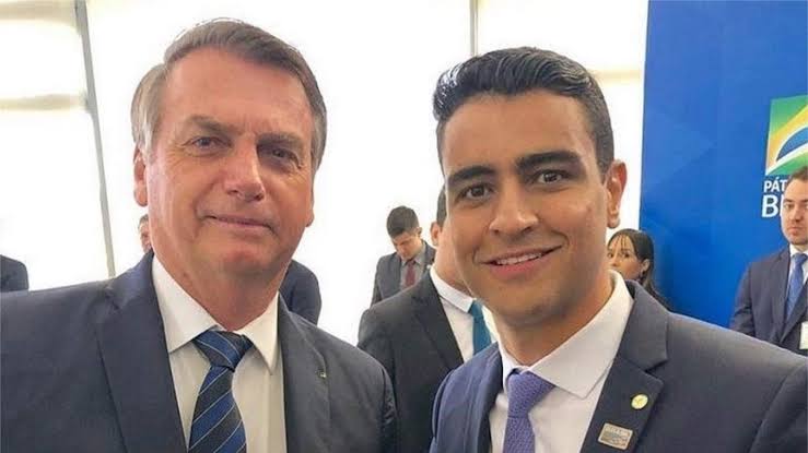 O prefeito de Maceió, João Henrique Caldas, com Bolsonaro no evento de sua filiação ao PL