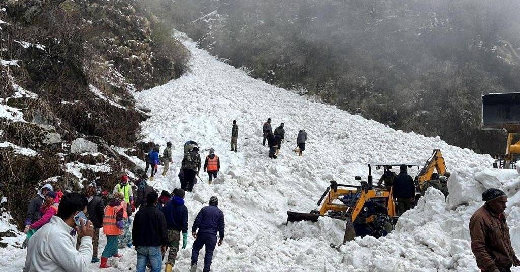 Avalanche na Índia mata sete pessoas