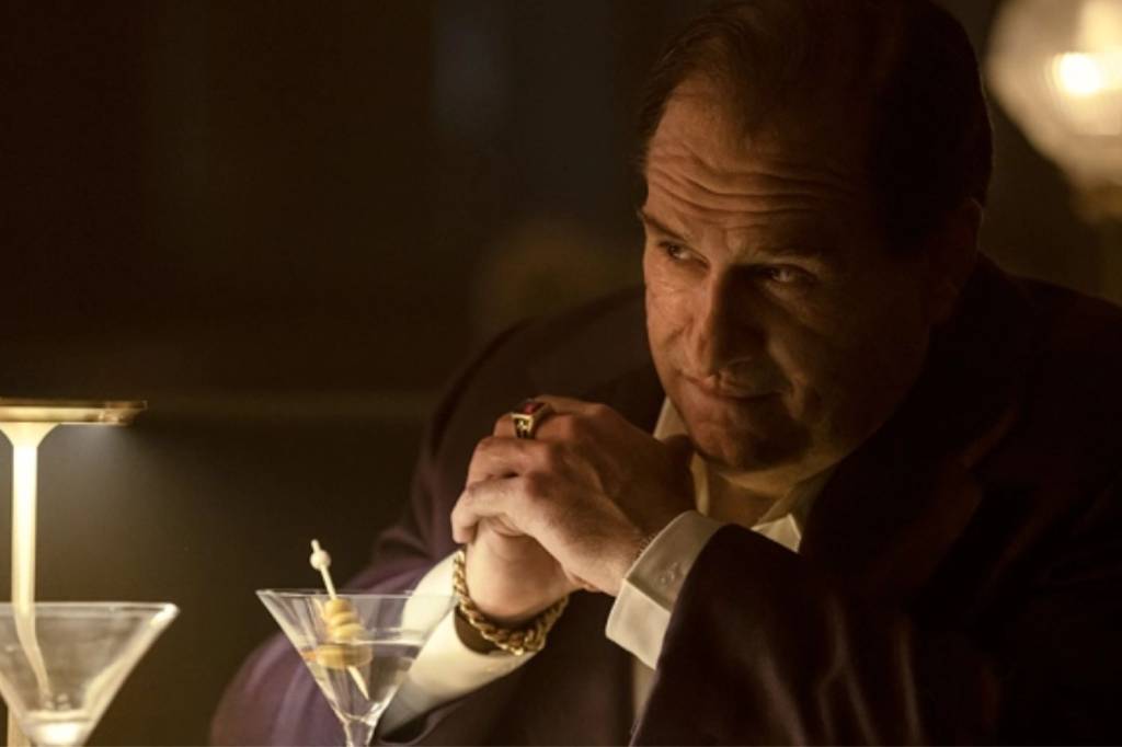 the penguin colin farrell 'The Penguin': com Colin Farrell, spin-off será lançado em 2024