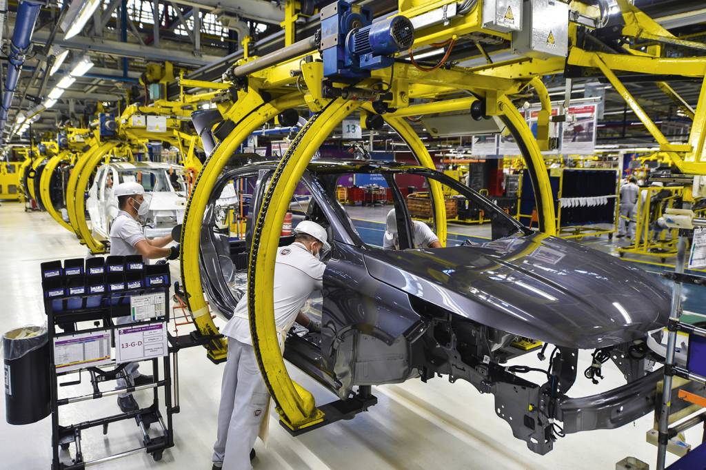 GettyImages-1219612922.jpg FORTALECIDA - Fábrica automobilística: em vez de cortes, mais subsídios