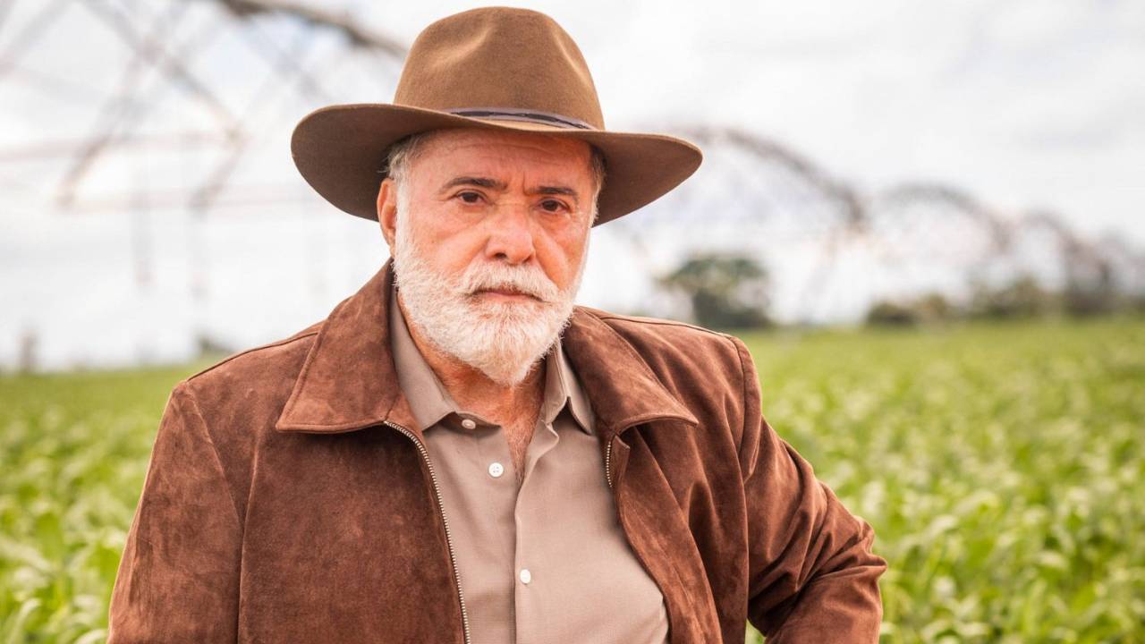 Tony Ramos como Antonio La Selva em 'Terra e Paixão', novela das 9 da Globo