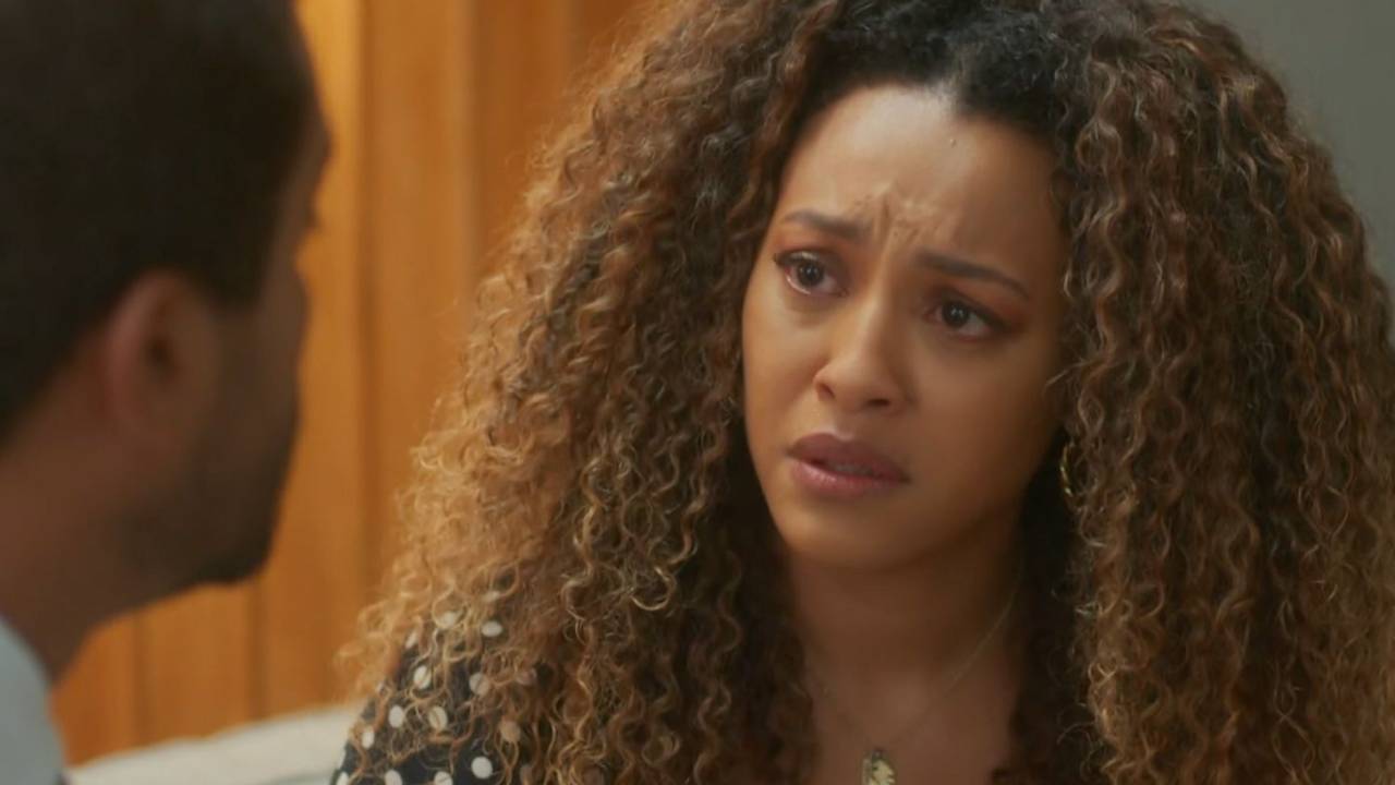 Sheron Menezzes como Sol em 'Vai na Fé', novela das 7 da Globo