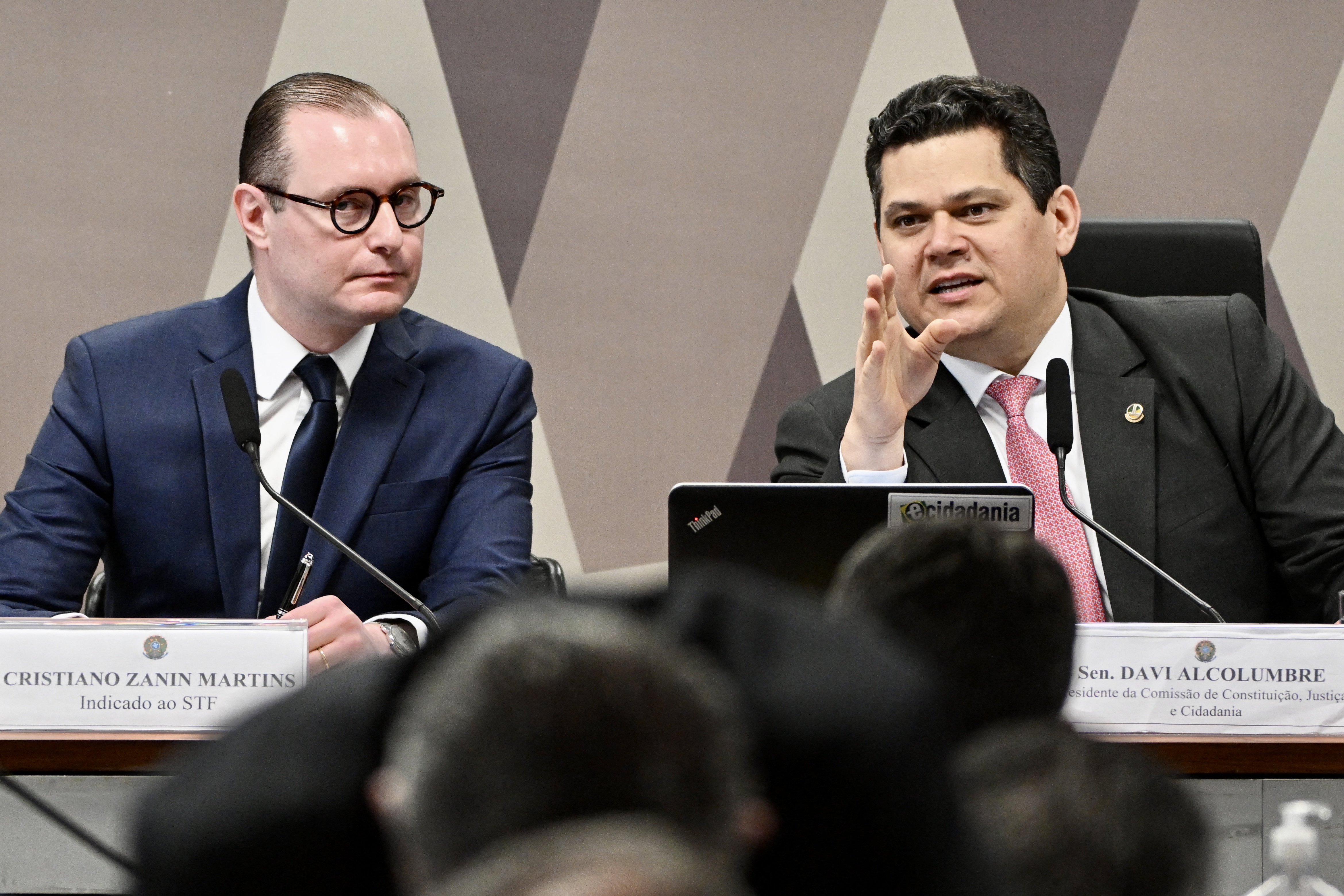 O susto de Zanin com Bolsonaro na sabatina no Senado
