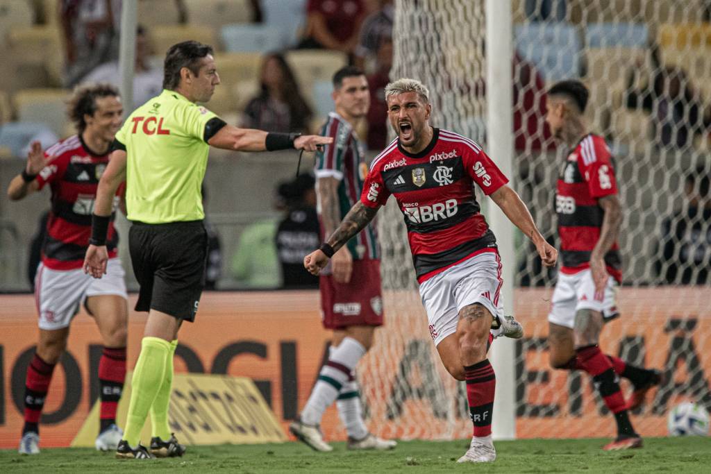 Flamengo e São Paulo se garantem nas quartas de final da Copa do Brasil