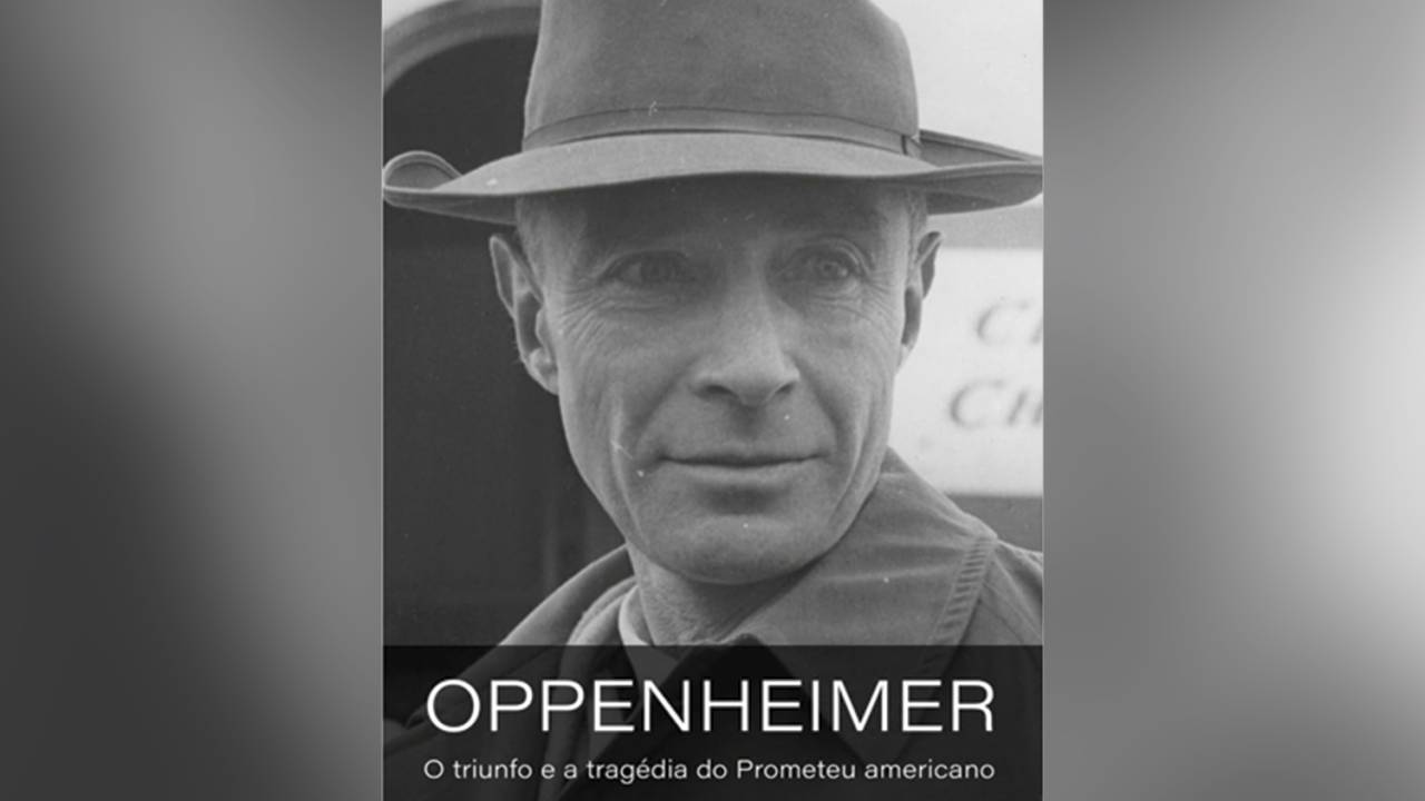 OPPENHEIMER: O TRIUNFO E A TRAGÉDIA DO PROMETEU AMERICANO, de Kai Bird e Martin J. Sherwin (tradução de George Schlesinger; Intrínseca; 640 páginas; 99,90 reais e 69,90 o e-book)
