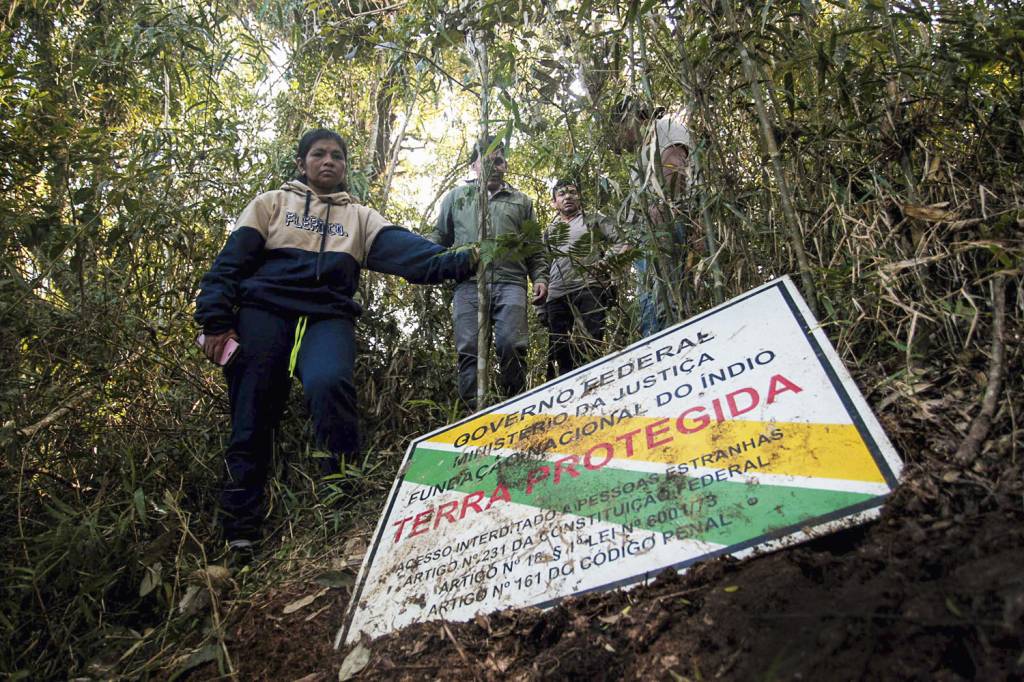 COMUNIDADE-XOKLENG—LAKLANO—SANTA-CATARINA-2022—placa-derrubada-b.jpg EMBATE - Ibirama: história de confrontos