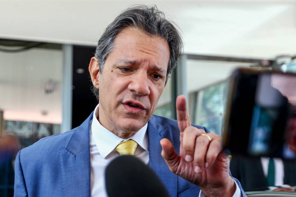 O desconforto de Haddad e o ministro que ganha pontos com Lula todo dia