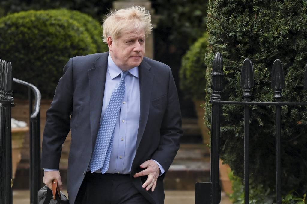 GettyImages-1249053344.jpg BYE-BYE - Boris Johnson: decisão de sair antes de ser saído