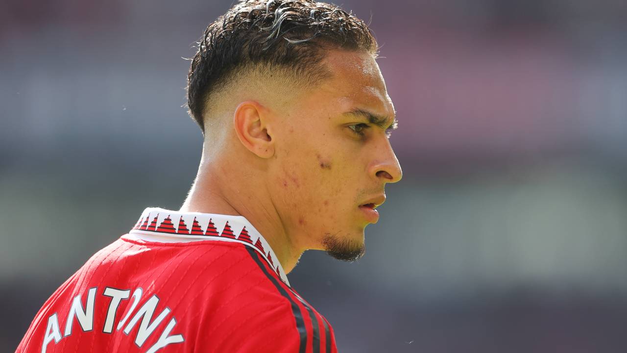 Antony em jogo do Manchester United contra o Wolverhampton Wanderers, em 13 de maio.