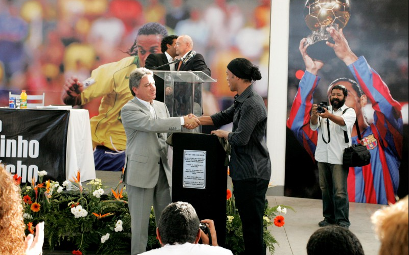 Instituto Ronaldinho Gaúcho terá de devolver R$ 7,2 milhões ao Tesouro