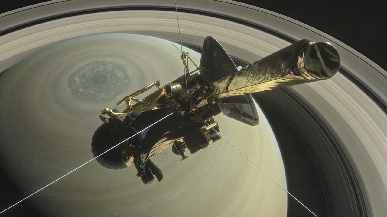 TEMPO - Sonda Cassini: materiais colhidos em 2008 só agora entregaram dados
