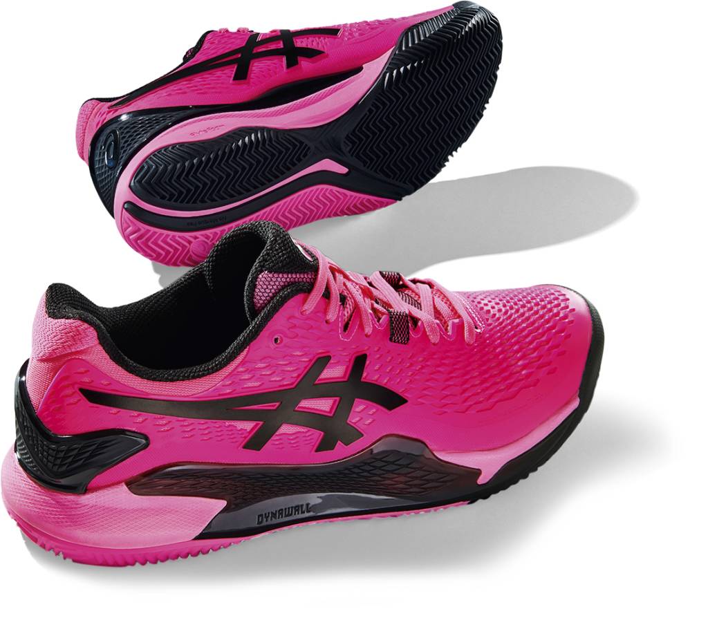 TENIS-ASICS—GEL-Resolution-9-f.jpg FREADA NA QUADRA - Desenvolvido especialmente para praticantesde tênis, o Gel-Resolution 9 da Asics tem um sistema de frenagem 4% superior a modelos anteriores. Somando-se a isso o melhor ajuste nos pés, ele oferece mais segurança nas partidas.