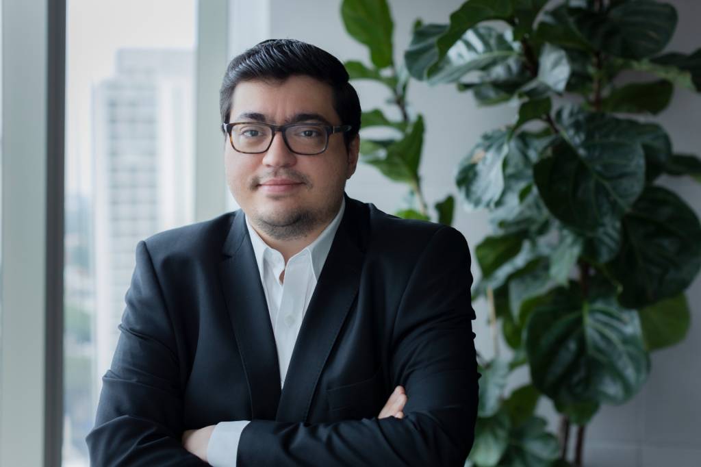 Medidas fiscais são insuficientes para reverter IOF em 2025 e cumprir meta de 2026, diz Warren