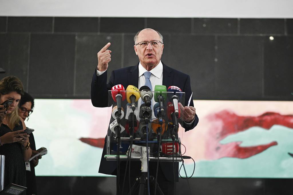 efespphotos603276.jpg MISSÃO DADA, MISSÃO CUMPRIDA - O vice-presidente Alckmin: Lula pediu celeridade no projeto