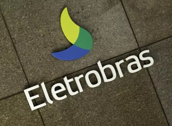Eletrobras está mergulhada em intrigas