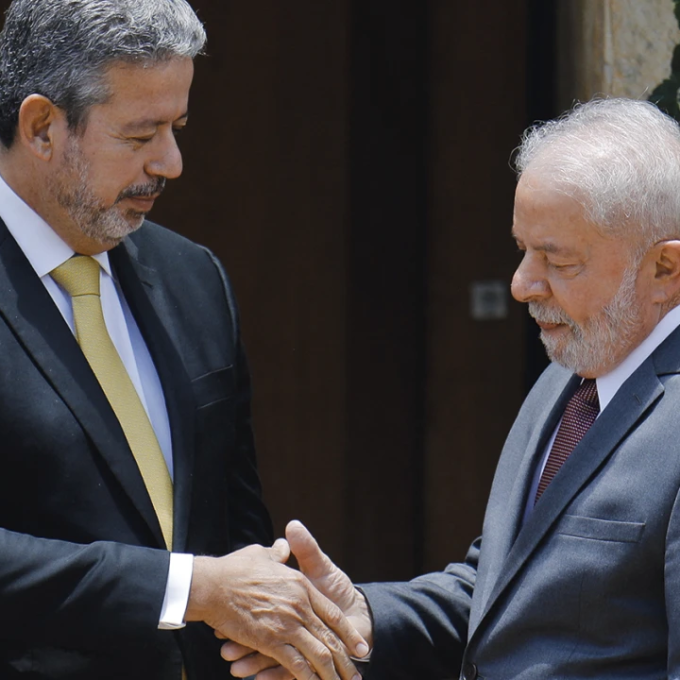 Lula fortalece Lira e Centrão com a entrega do controle da Caixa