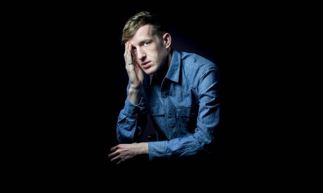 FRANCE-LITERATURE DESENCANTO - Édouard Louis: autor gay e de origem pobre com uma pena afiada — Macron que o diga