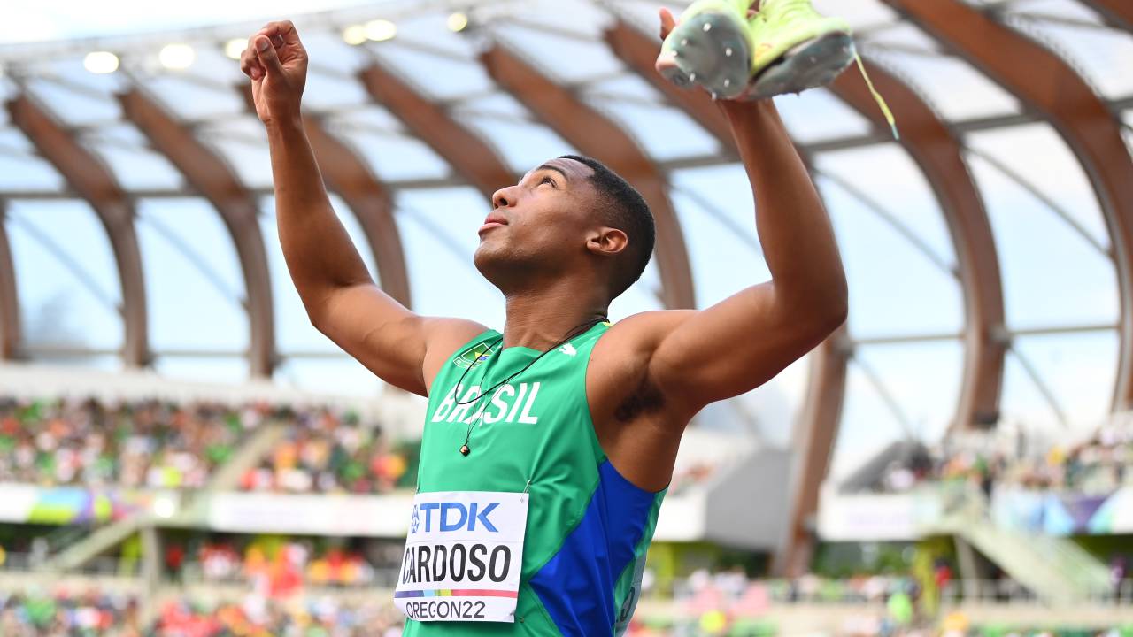 EUGENE, OREGON - JULY 16: Erik Cardoso of Team Brazil reacts after competing in the Men’s 100m Semi-Final on day two of the World Athletics Championships Oregon22 at Hayward Field on July 16, 2022 in Eugene, Oregon. (Photo by Hannah Peters/Getty Images for World Athletics)