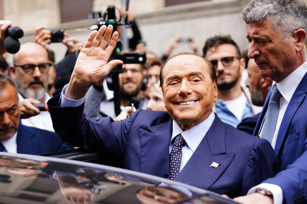 Testamento de Berlusconi: Veja quem ficou com a fortuna do bilionário