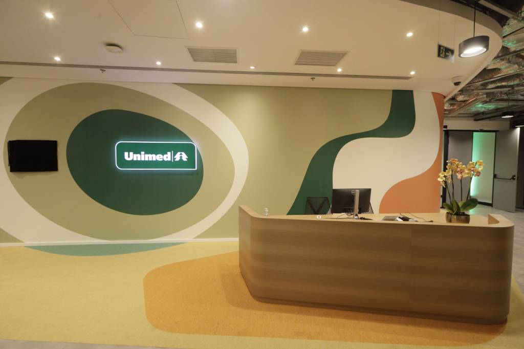 Embratel e Unimed fecham parceria para migrar cooperativas para a nuvem da AWS