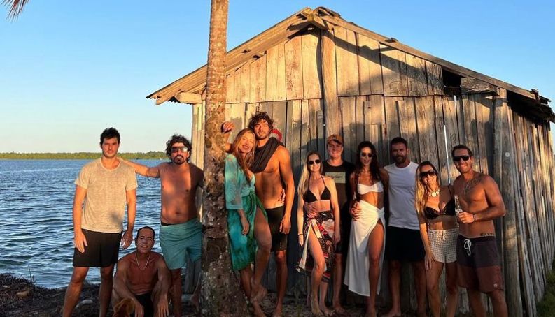 Grazi Massafera, Marlon Teixeira e amigos -