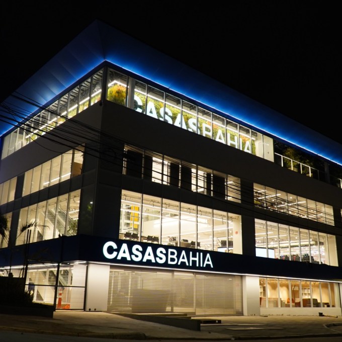 Mercado Livre e Casas Bahia anunciam parceria e ações disparam