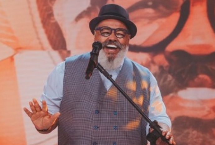 O cantor e compositor Jorge Aragão