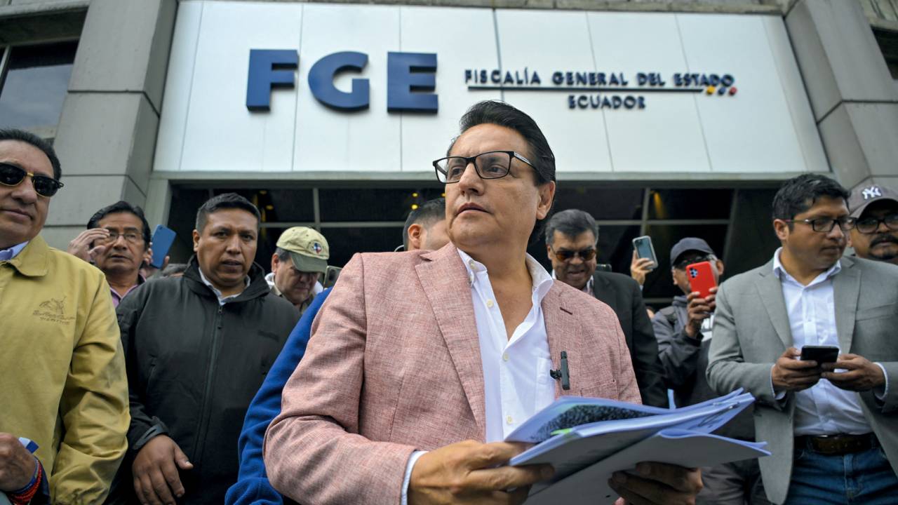 CRIME - Villavicencio, o candidato assassinado: voz contra o cartel de drogas