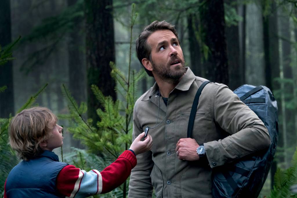 THE ADAM PROJECT VIAGEM NO TEMPO - Ryan Reynolds em O Projeto Adam: a produção une ação e ficção científica