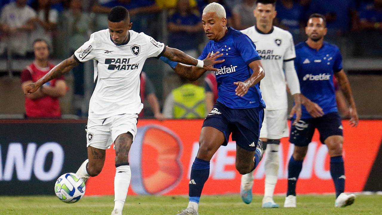 Tche Tche. Cruzeiro x Botafogo pelo Campeonato Brasileiro no Estadio Mineirao. 06 de Agosto de 2023, Rio de Janeiro, RJ, Brasil. Foto: Vitor Silva/Botafogo. Imagem protegida pela Lei do Direito Autoral Nº 9.610, DE 19 DE FEVEREIRO DE 1998. Sendo proibido qualquer uso comercial, remunerado e manipulacao/alteracao da obra.