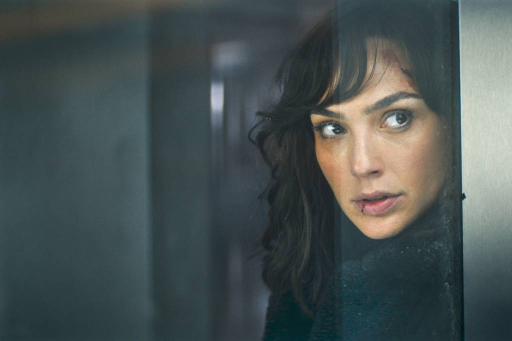 ‘Agente Stone’ e mais: a lógica da aposta da Netflix em filmes de ação