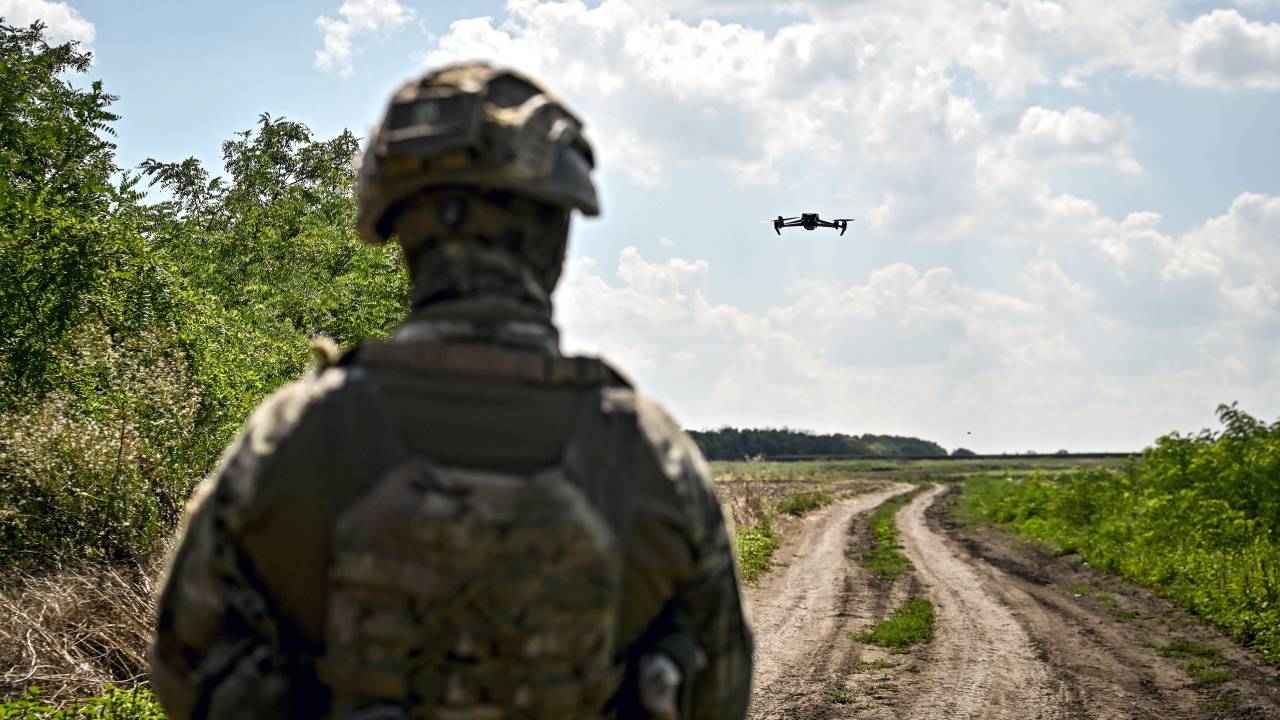 A unidade Dnipro da 108ª Brigada Separada das Forças de Defesa Territorial das Forças Armadas da Ucrânia durante missão de combate em Zaporizhzhia. 04/08/2023