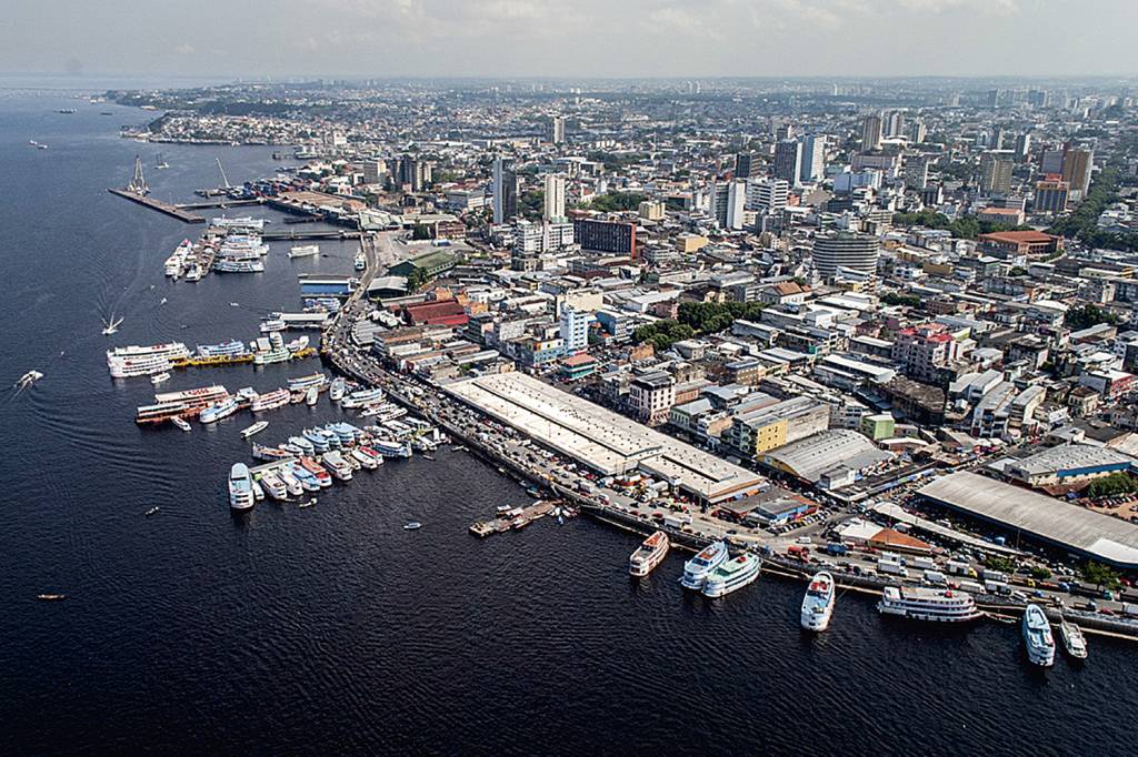 PORTO-DE-MANAUS-a.jpg NA MIRA - Zona Franca de Manaus: política de incentivo virou alvo de críticas de estados