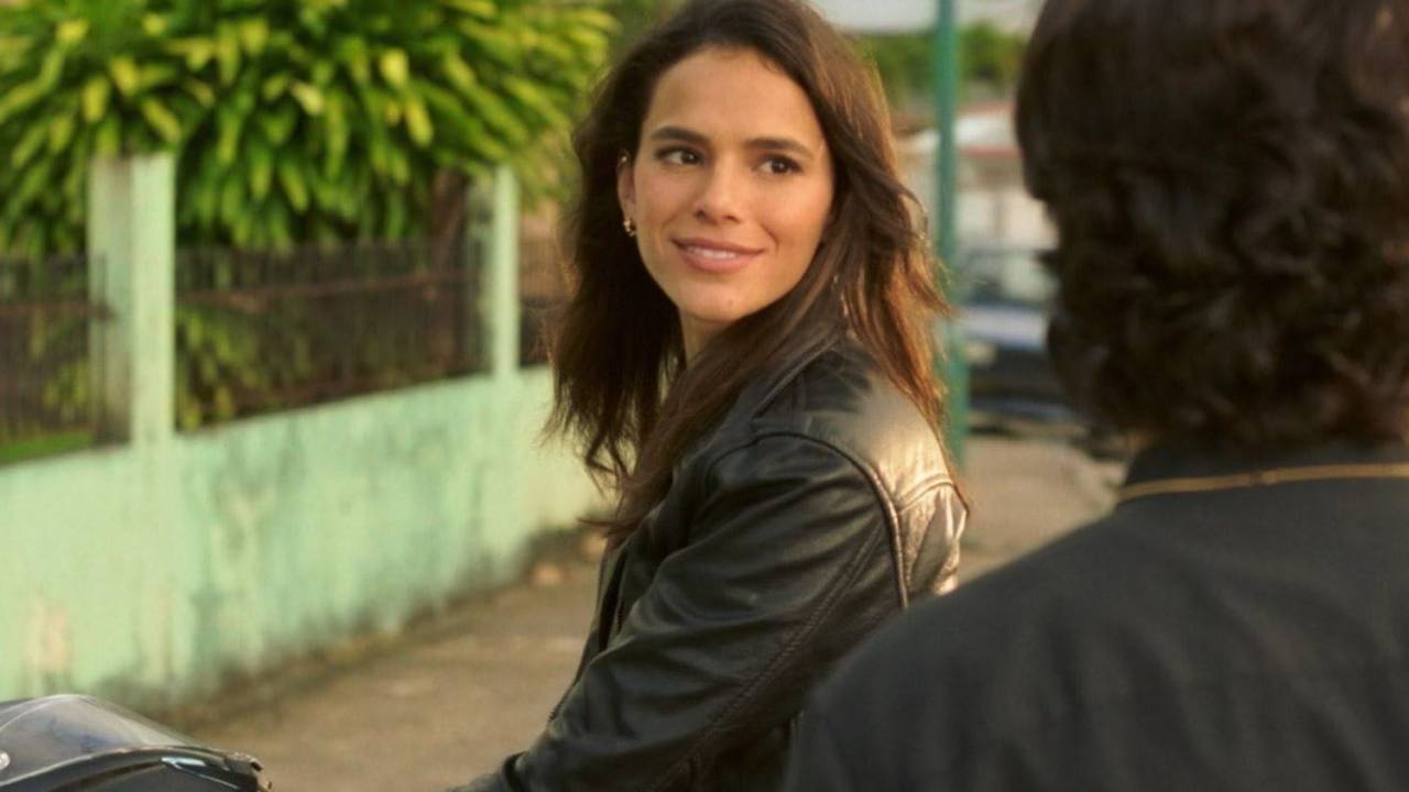 Bruna Marquezine como Jenny Kord no filme 'Besouro Azul', da DC