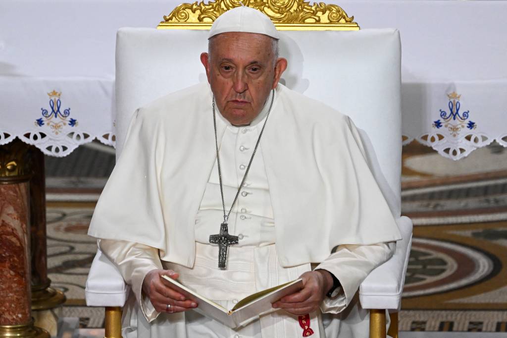 Papa denuncia ‘crise da verdade’ em mensagem sobre IA no fórum de Davos