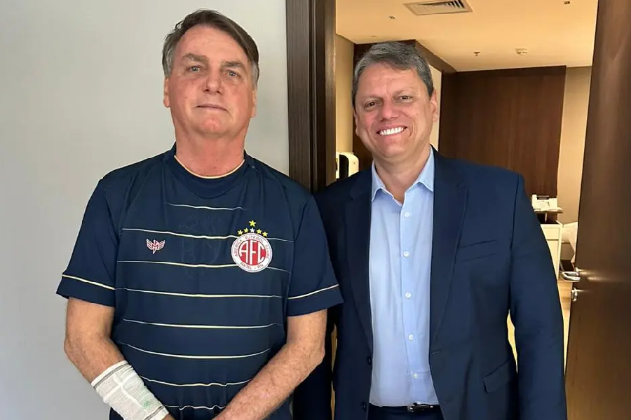 As duas expectativas opostas em torno do encontro entre Bolsonaro e Tarcísio